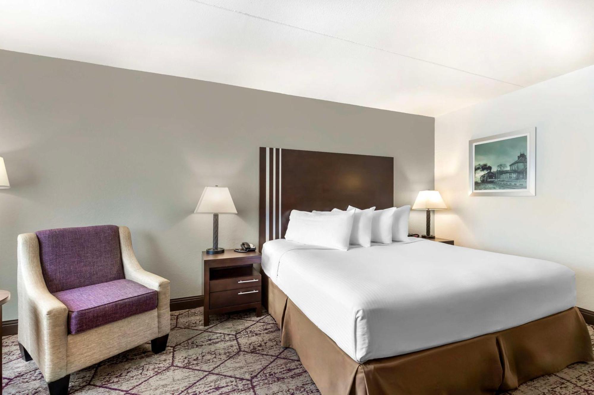 Best Western Plus Longbranch Hotel & Convention Center Cedar Rapids Eksteriør bilde